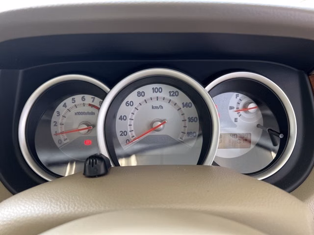 NISSAN TIIDA LATIO