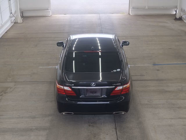 LEXUS LS460