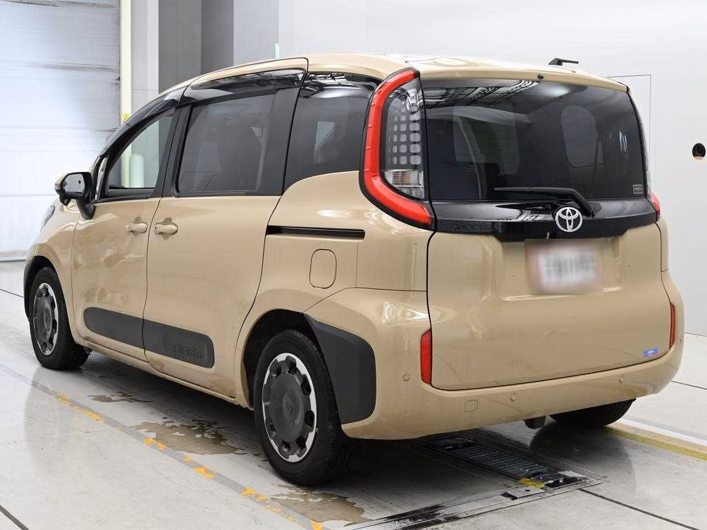 TOYOTA SIENTA