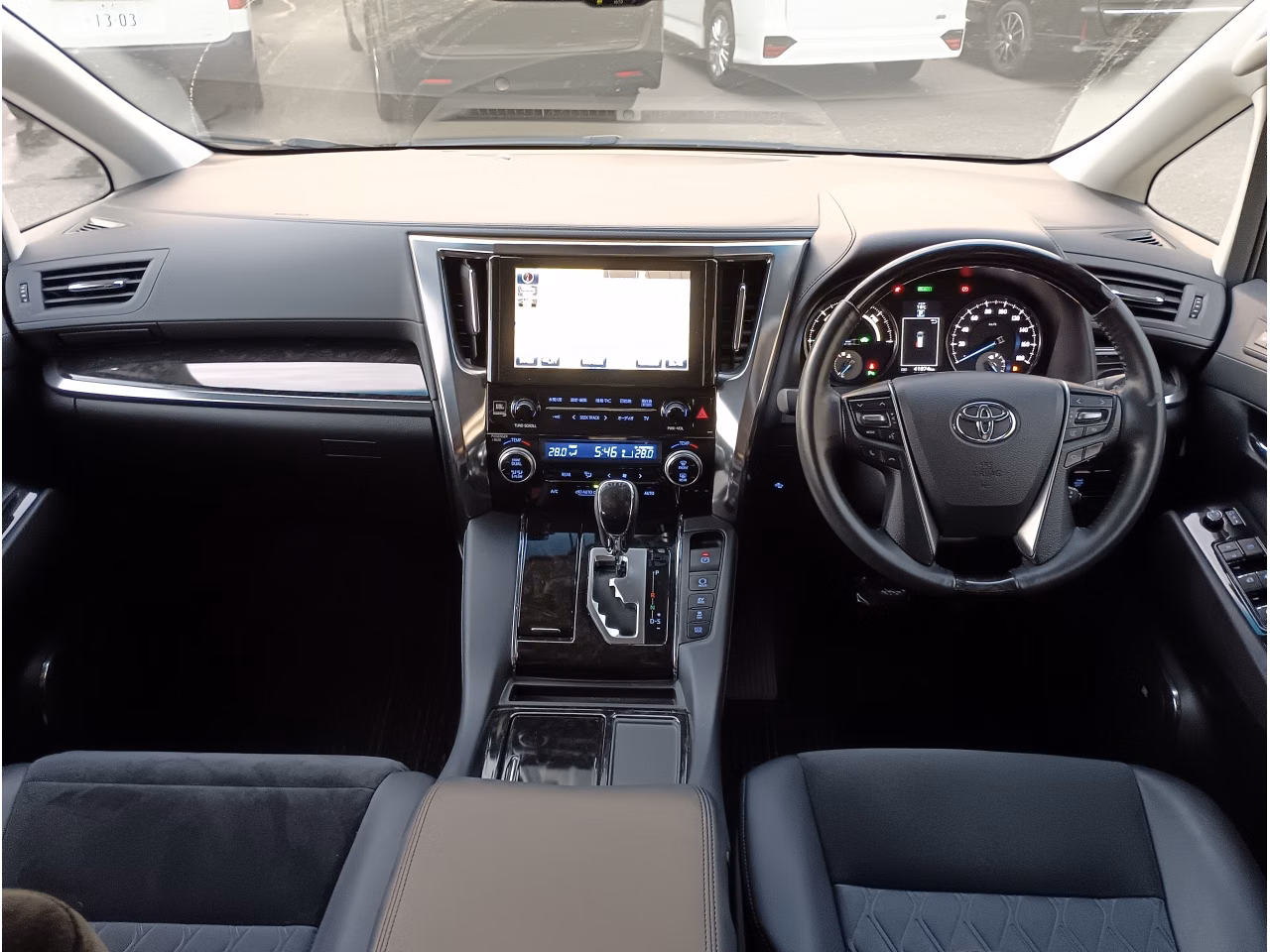 TOYOTA VELLFIRE