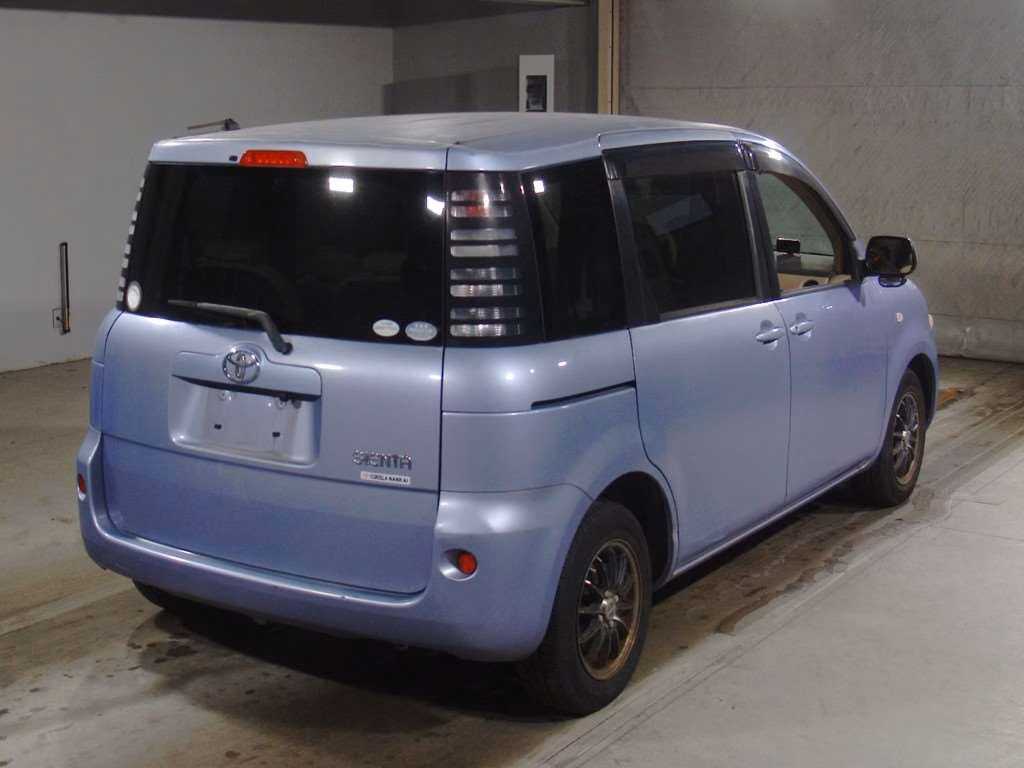 TOYOTA SIENTA
