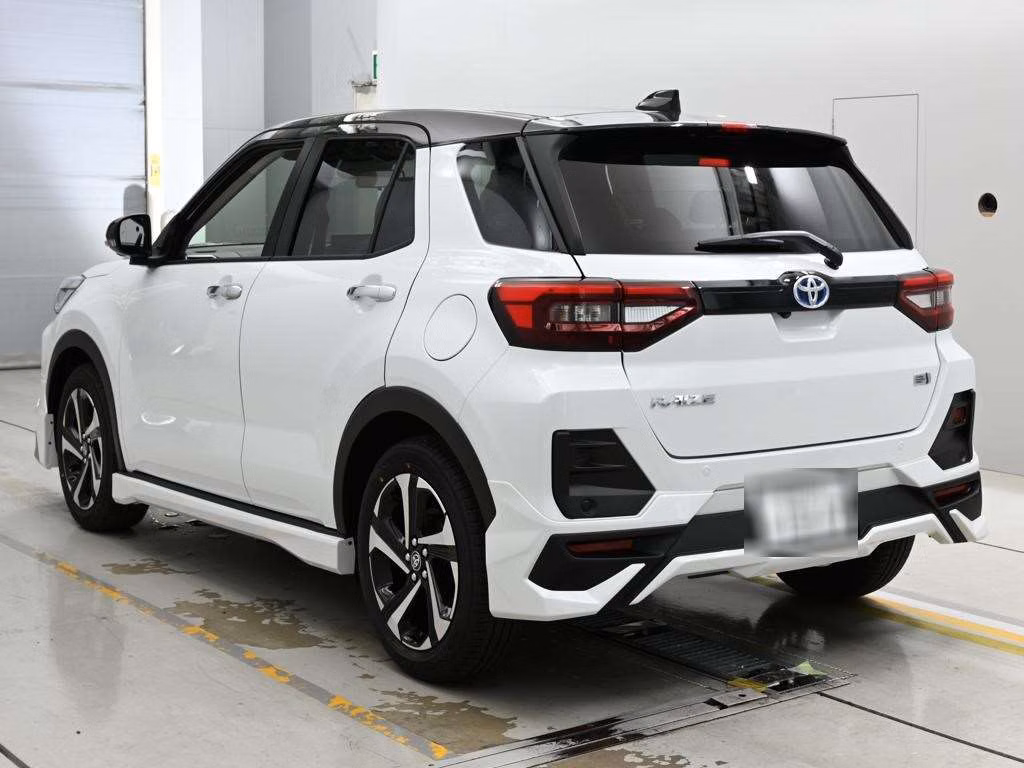 TOYOTA RAIZE