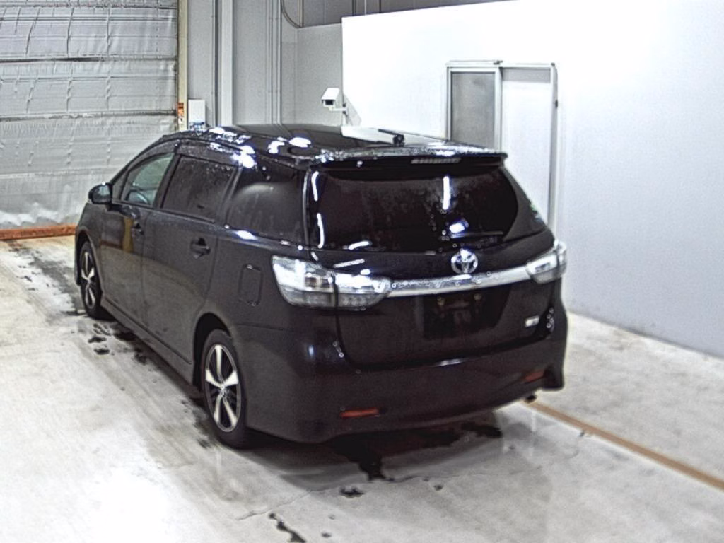 TOYOTA WISH