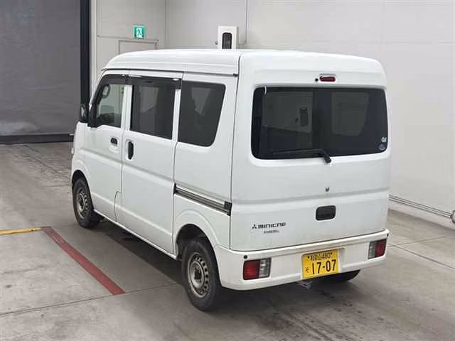 MITSUBISHI MINICAB