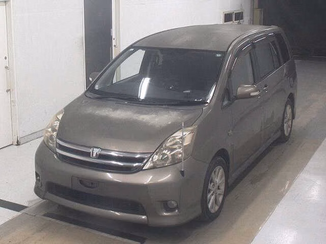 TOYOTA ISIS
