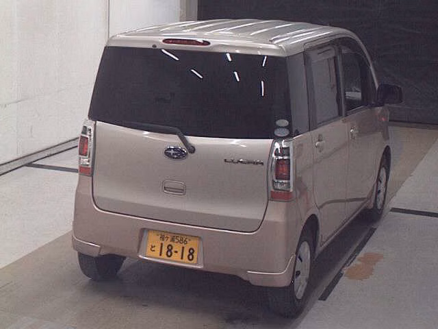 SUBARU LUCRA