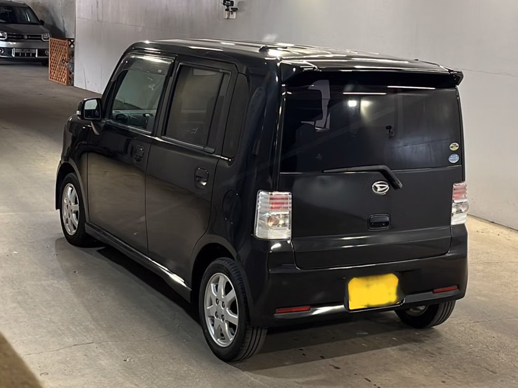 DAIHATSU MOVE CONTE