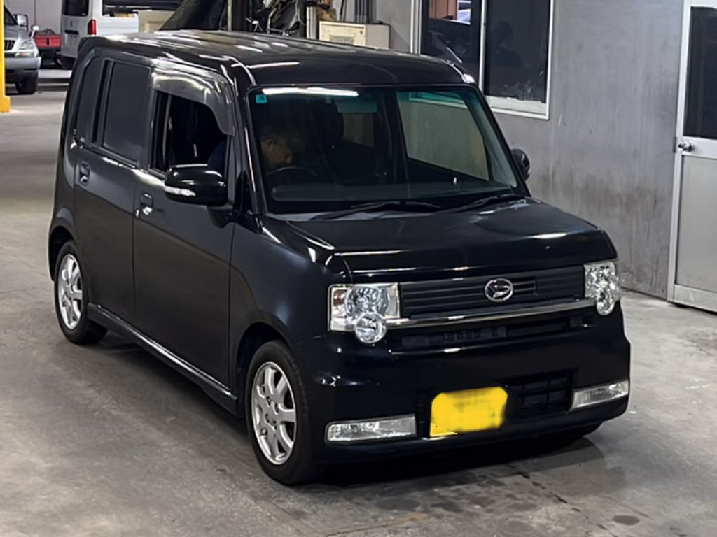 DAIHATSU MOVE CONTE
