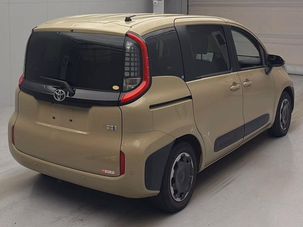 TOYOTA SIENTA