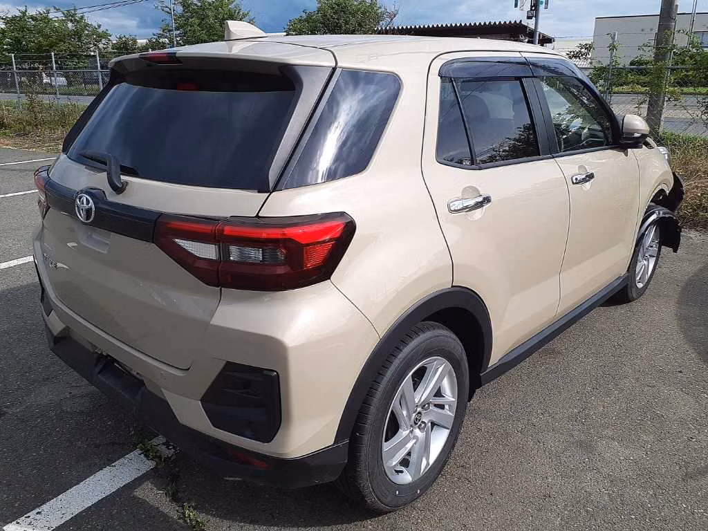 TOYOTA RAIZE