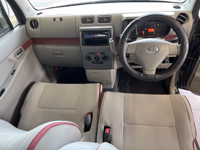 DAIHATSU MOVE CONTE