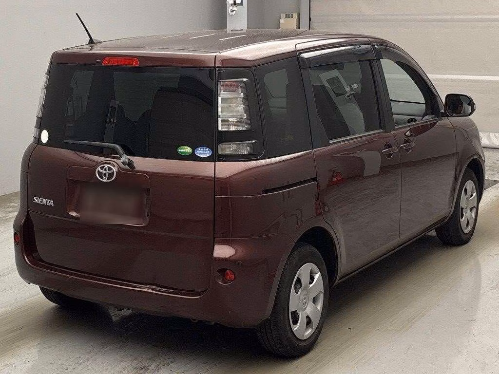 TOYOTA SIENTA