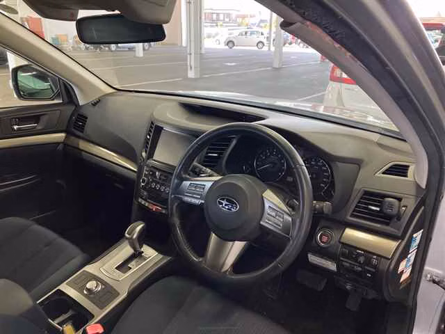 SUBARU LEGACY