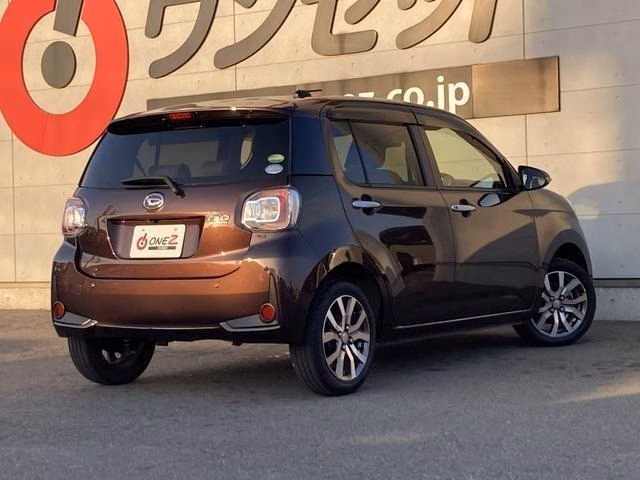 DAIHATSU BOON