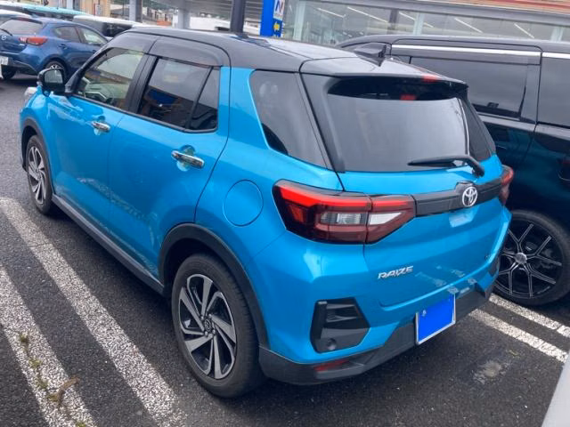 TOYOTA RAIZE