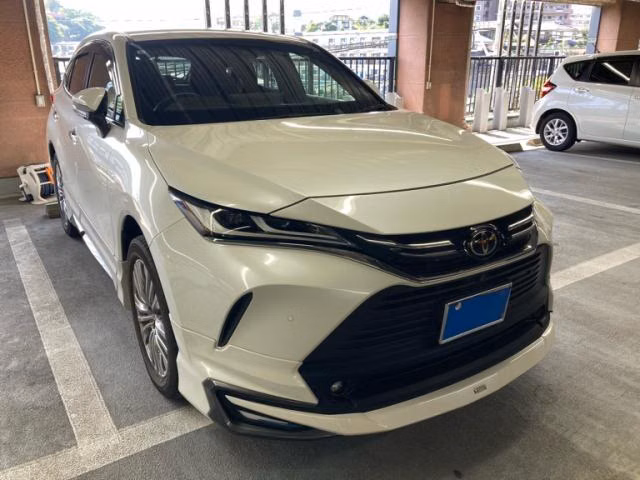 TOYOTA HARRIER