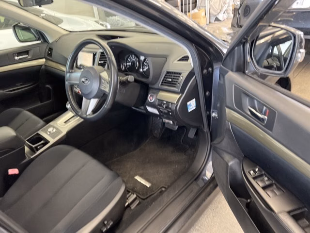 SUBARU LEGACY