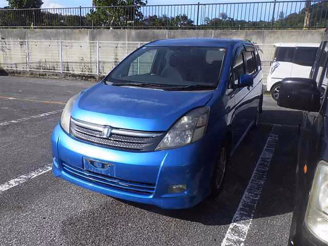 TOYOTA ISIS