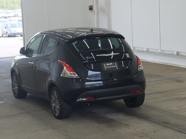 CHRYSLER YPSILON