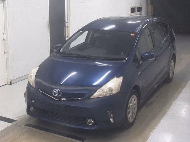 TOYOTA PRIUS ALPHA