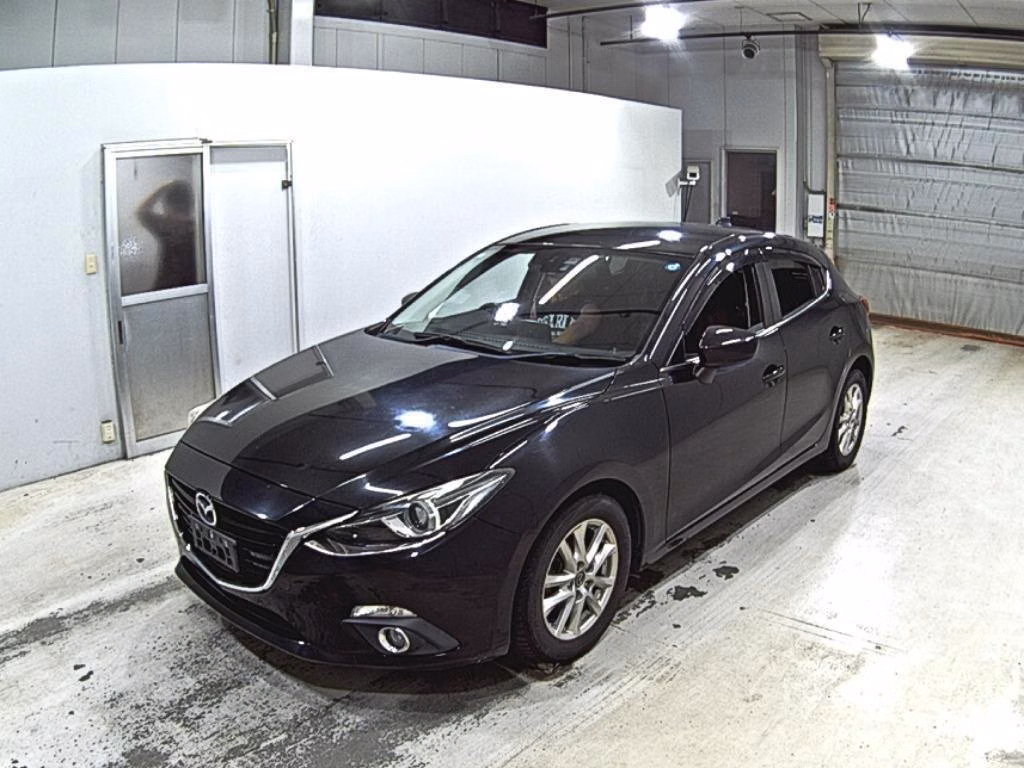 MAZDA AXELA
