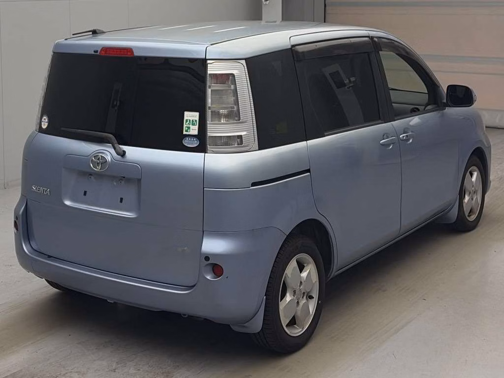 TOYOTA SIENTA