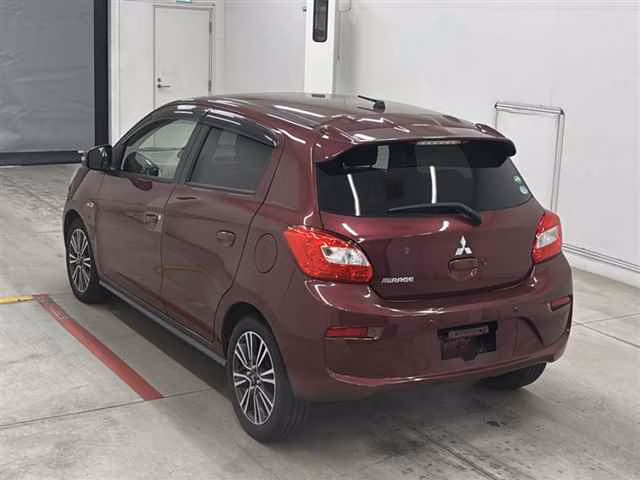 MITSUBISHI MIRAGE