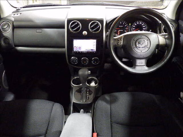 MAZDA VERISA