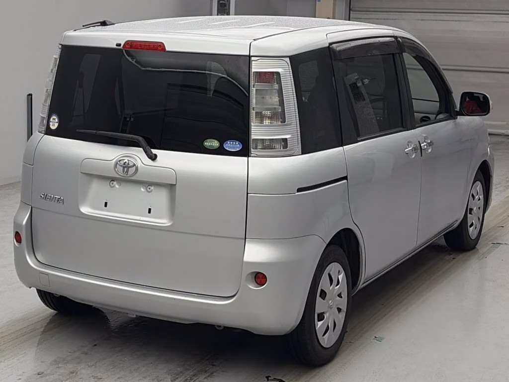 TOYOTA SIENTA
