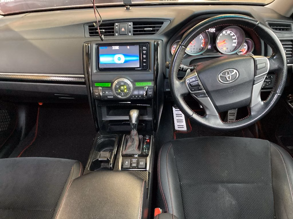 TOYOTA MARK X