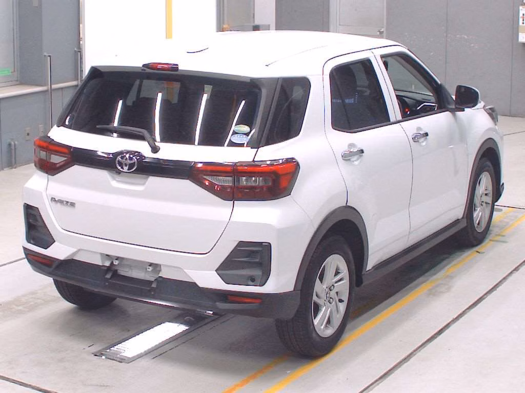 TOYOTA RAIZE