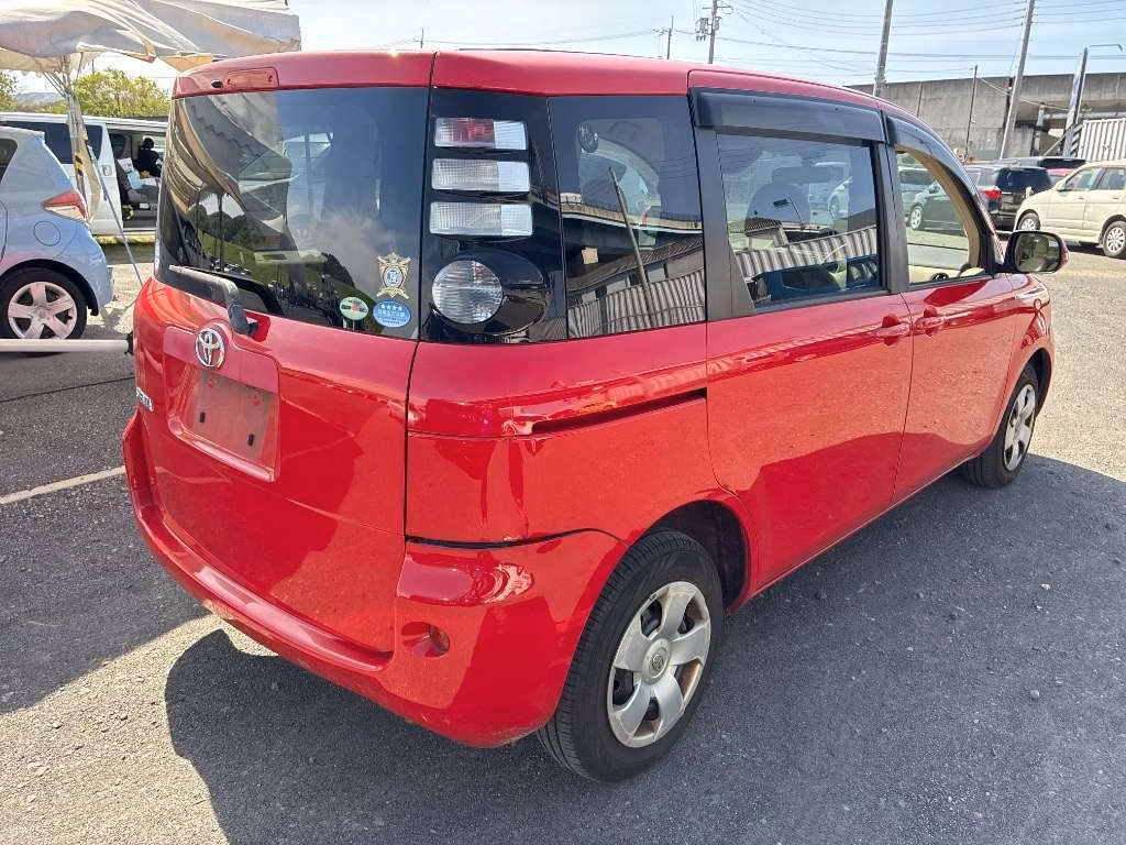 TOYOTA SIENTA