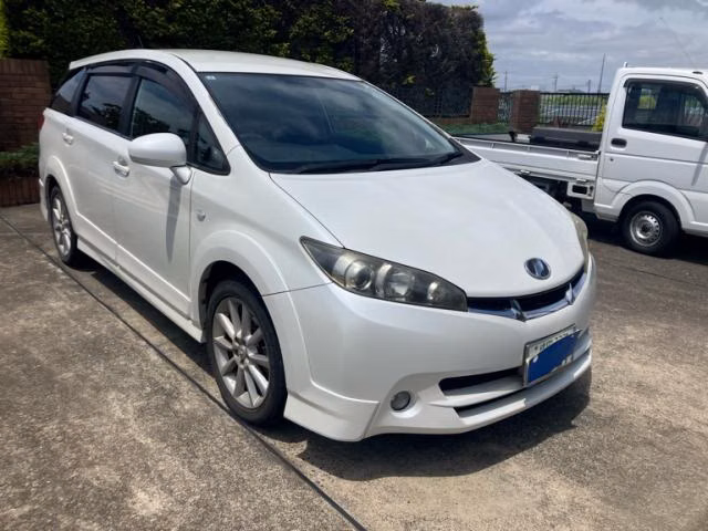 TOYOTA WISH