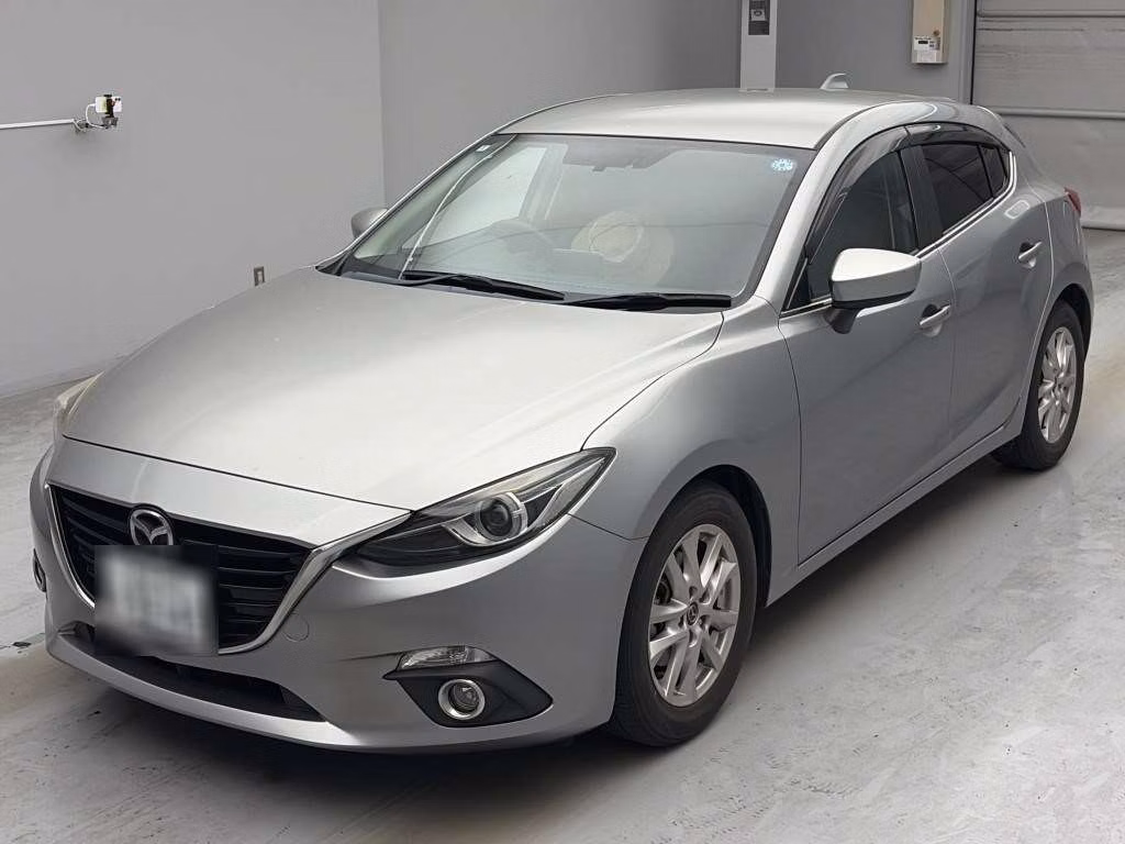 MAZDA AXELA