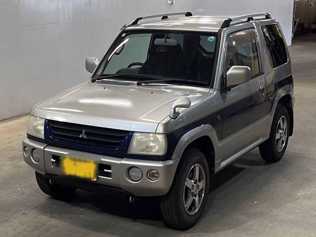 MITSUBISHI PAJERO MINI
