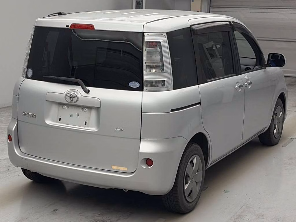 TOYOTA SIENTA