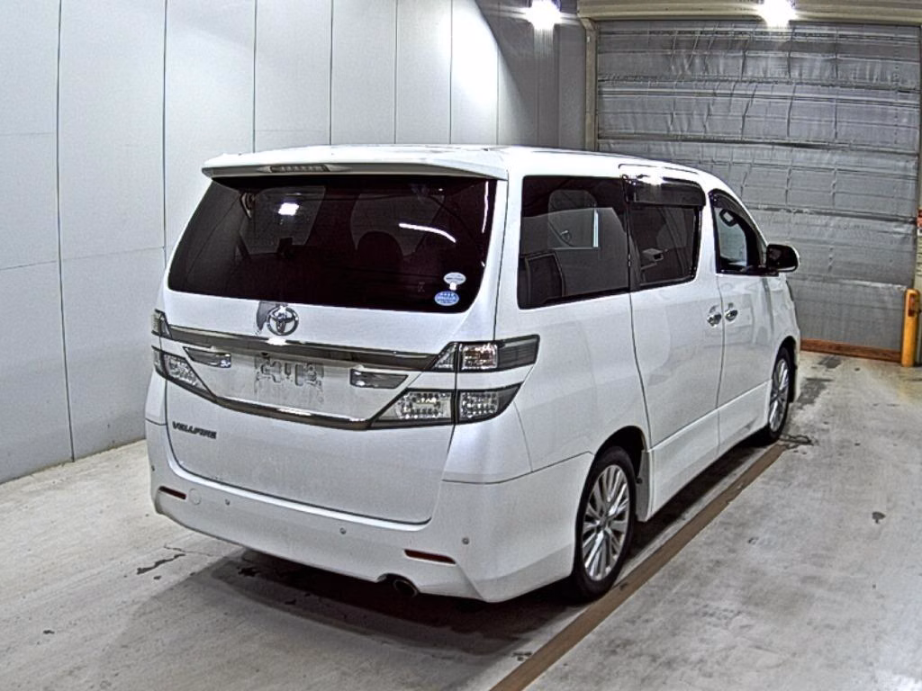 TOYOTA VELLFIRE