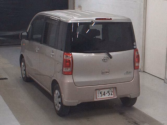 DAIHATSU TANTO EXE