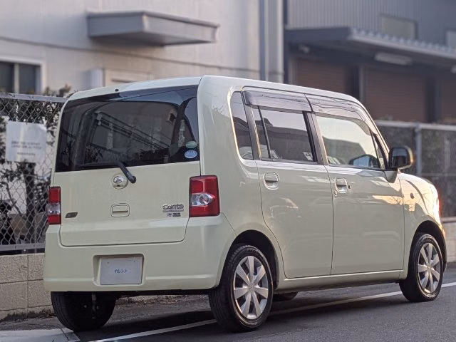 DAIHATSU MOVE CONTE