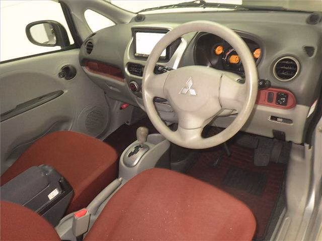 MITSUBISHI I