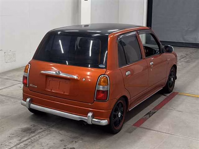 DAIHATSU MIRA GINO