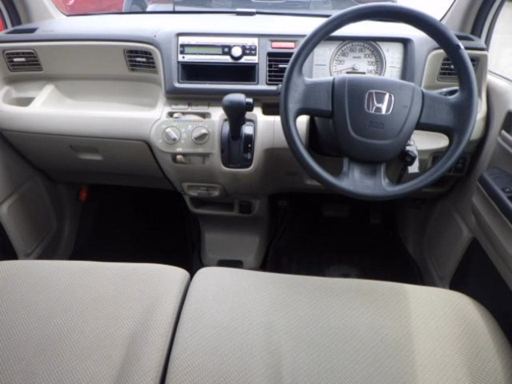 HONDA LIFE