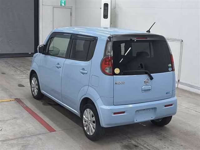 NISSAN MOCO