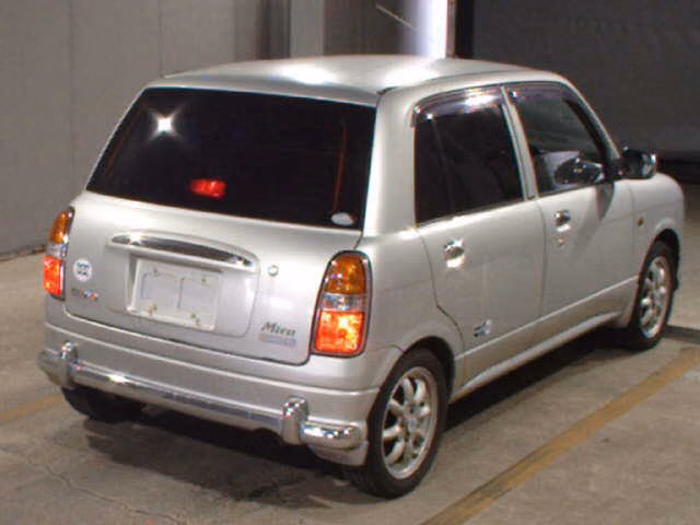 DAIHATSU MIRA GINO