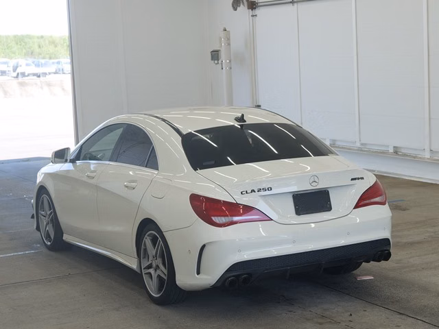 MERCEDES-BENZ CLA-CLASS