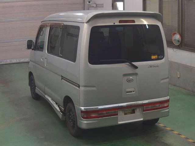 DAIHATSU ATRAI
