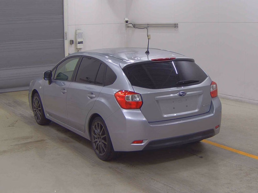 SUBARU IMPREZA