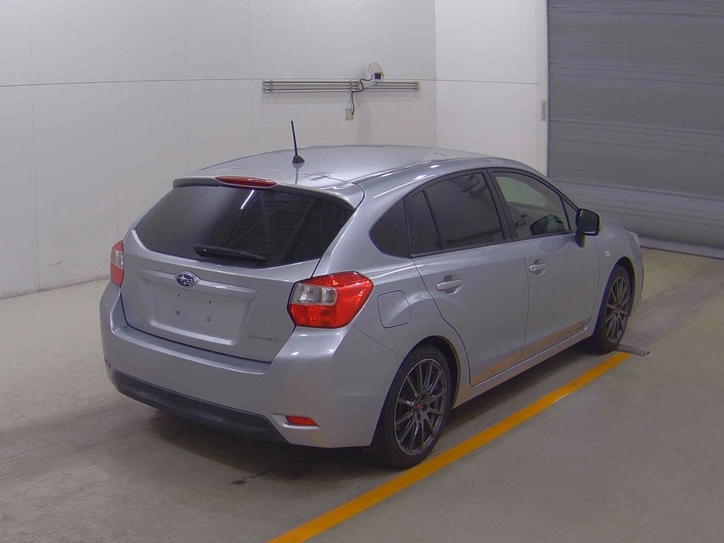 SUBARU IMPREZA