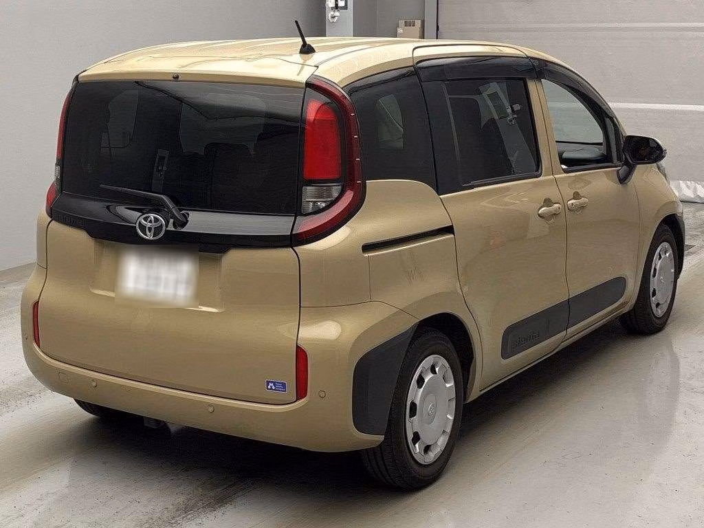 TOYOTA SIENTA