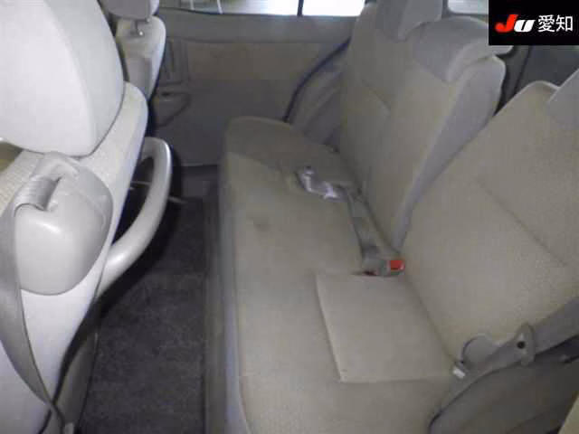 TOYOTA RAUM